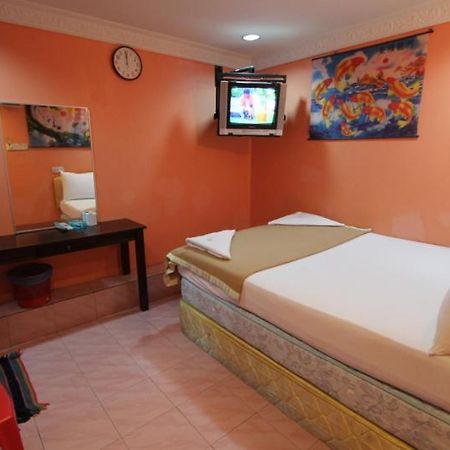 New Wave Hotel Sdn Bhd - Medan Batu Caves Стая снимка